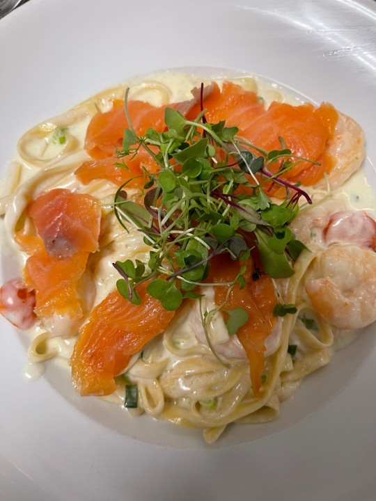 Salmon and Shrimp Pasta