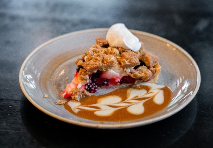 Apple Raspberry Crisp