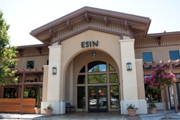 Esin Restaurant & Bar logo
