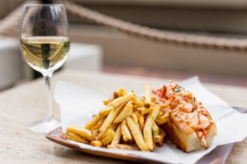 All Set Restaurant & Bar