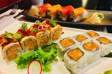 Oye's Restaurant and Bar