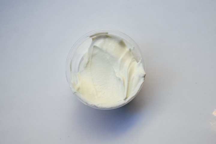Side Sour Cream (2oz)