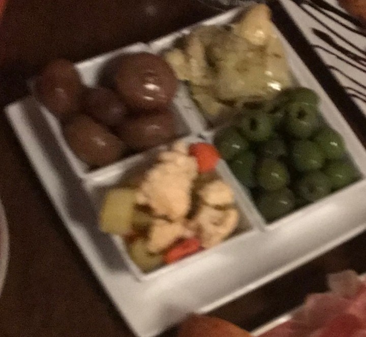 VEGGIE ANTIPASTI PLATE