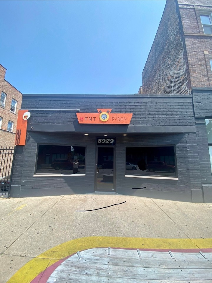 TNT Ramen 8929 S Commercial Ave