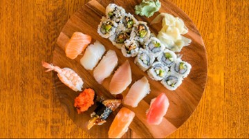 Sushi Hana 6930 Burnett St
