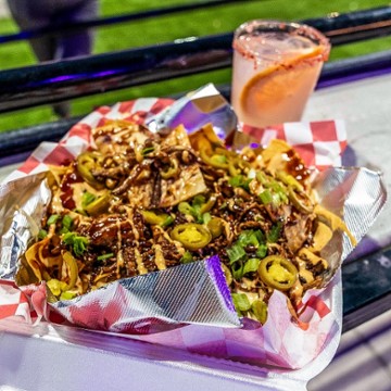 MonCheese 8144 dyer st