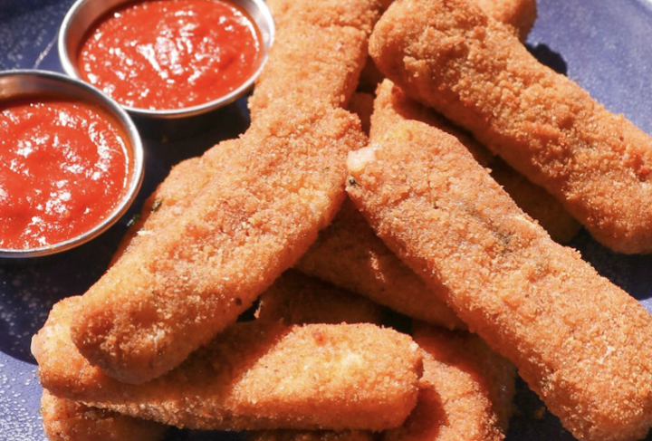 Catering Mozzarella Sticks