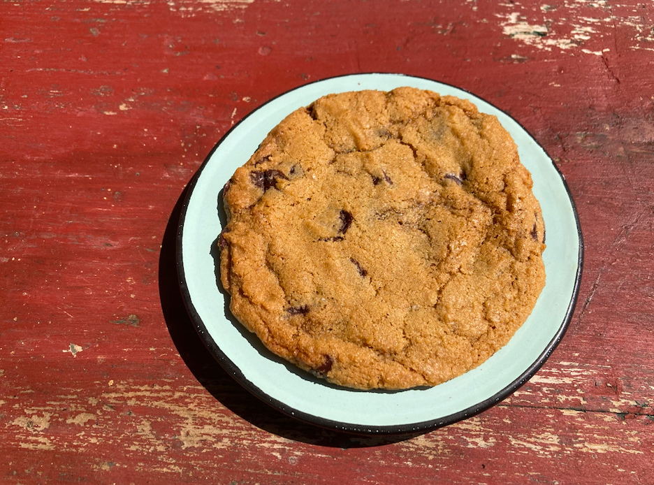 Giant Chewy Chocolate Chip