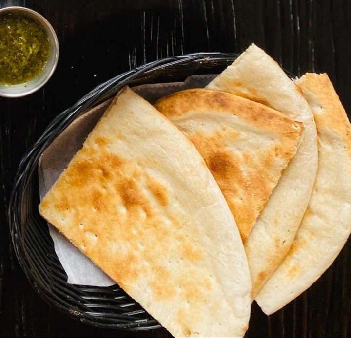 Large Naan Basket