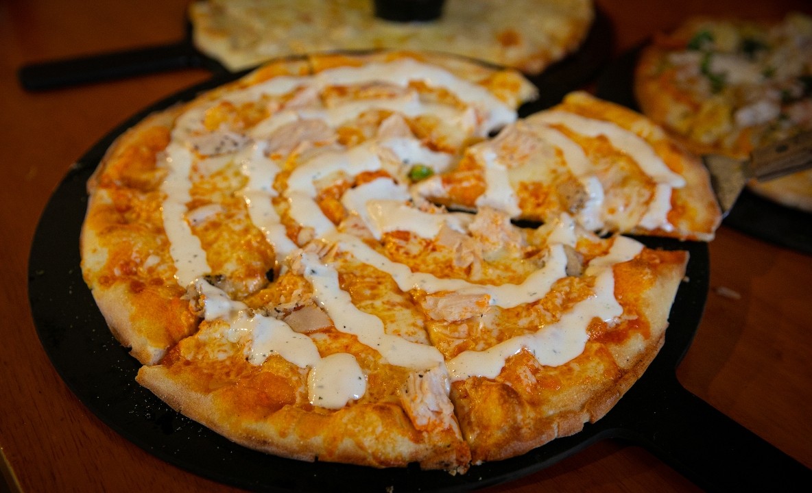 Sm. Hot Wing Pizza