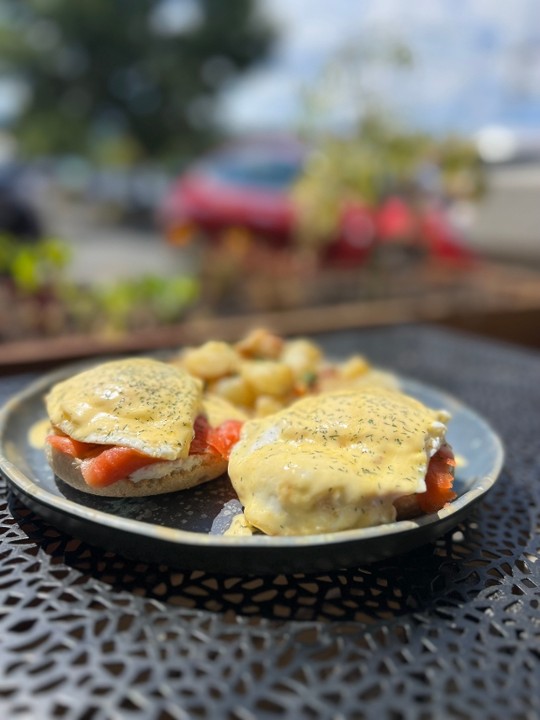 Smoked Salmon Benedict