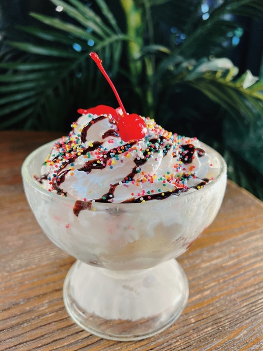 MYL HOUSE SUNDAE