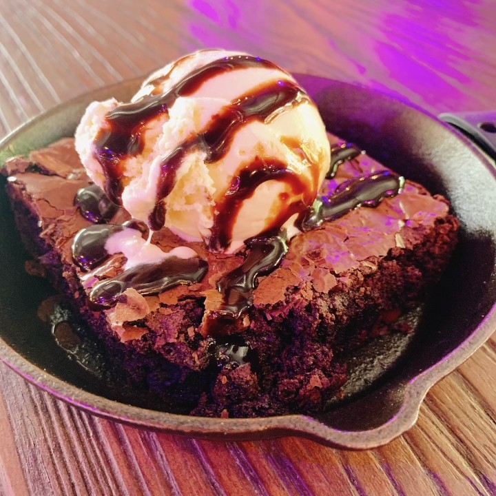 KEVIN THE BAKER'S BROWNIE SKILLET