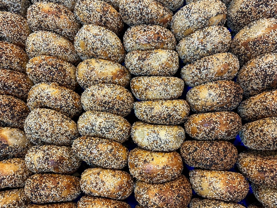 Hey Bagel University Village