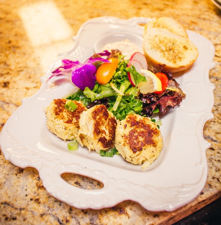 Pure & Simple Crab Cakes