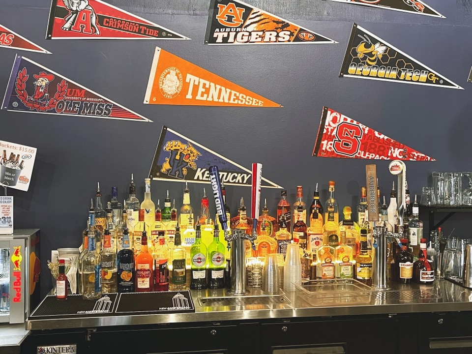 Replays Family Sports Grill