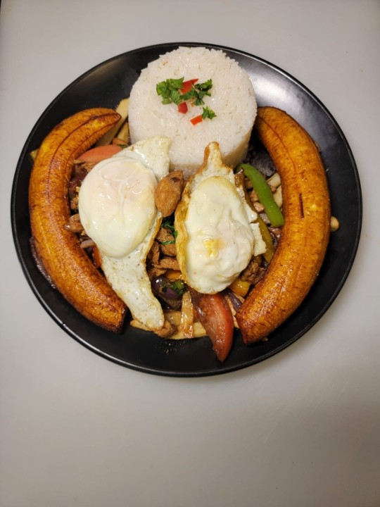 Pollo Saltado a lo pobre