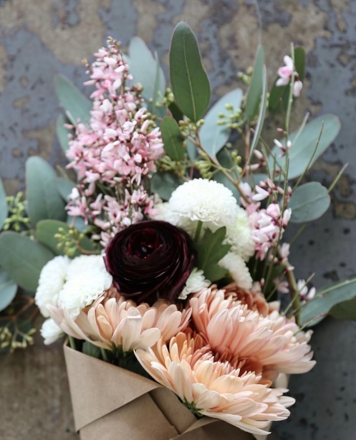 Flower Bouquet w/vase 
