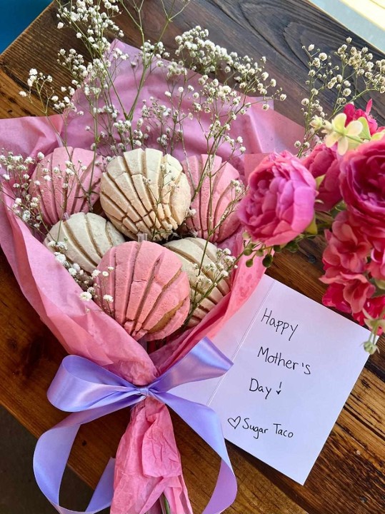 Mother's Day Concha Bouquet