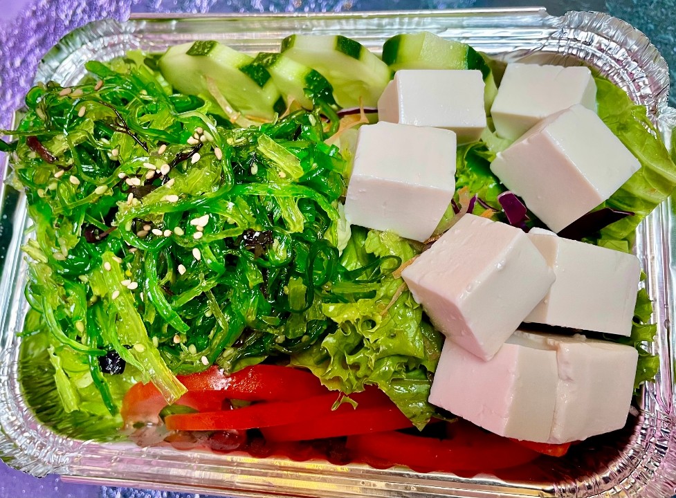 Tofu and Seaweed Salad