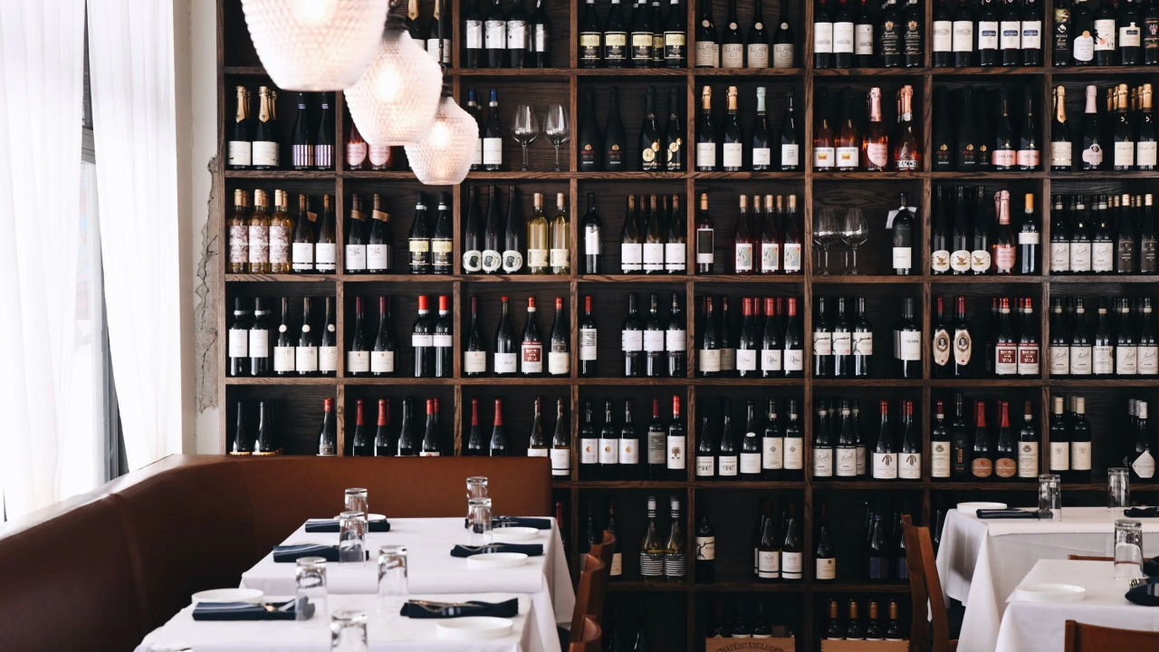 Cru Bistro & Bottles