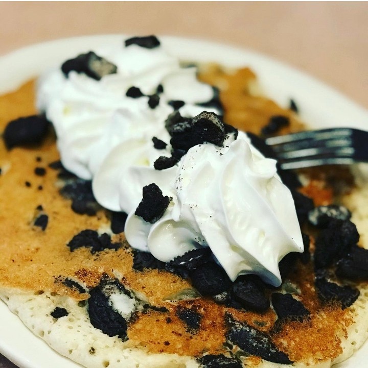 Oreo Pancakes