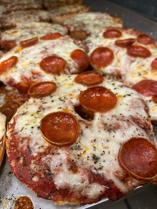 Pepperoni Pizza Bagel [D] *