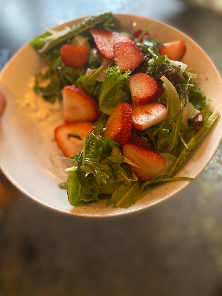 Texas strawberry Salad