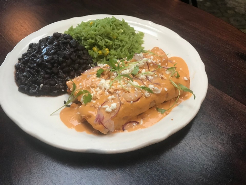 Chicken Enchiladas With Cashew Mole