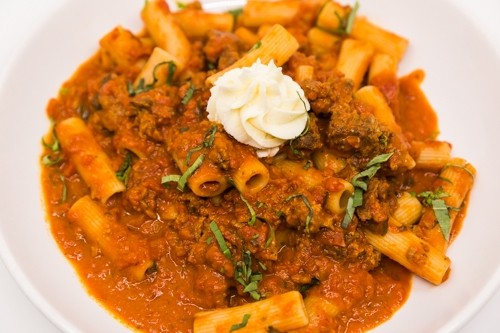 Rigatoni Bolognese L