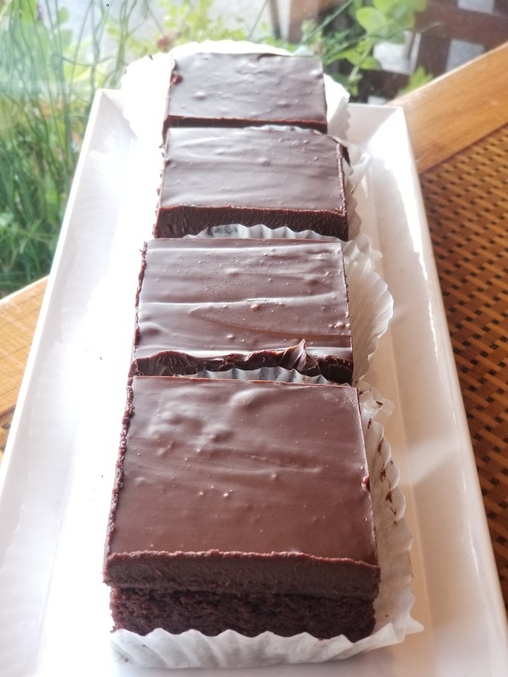 Chocolate Cake with Chocolate Ganache, GF/Vegan