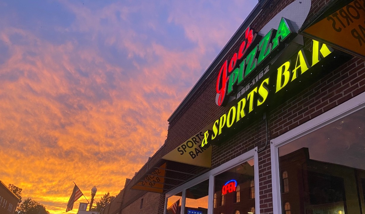 Joe's Pizza & Sports Bar