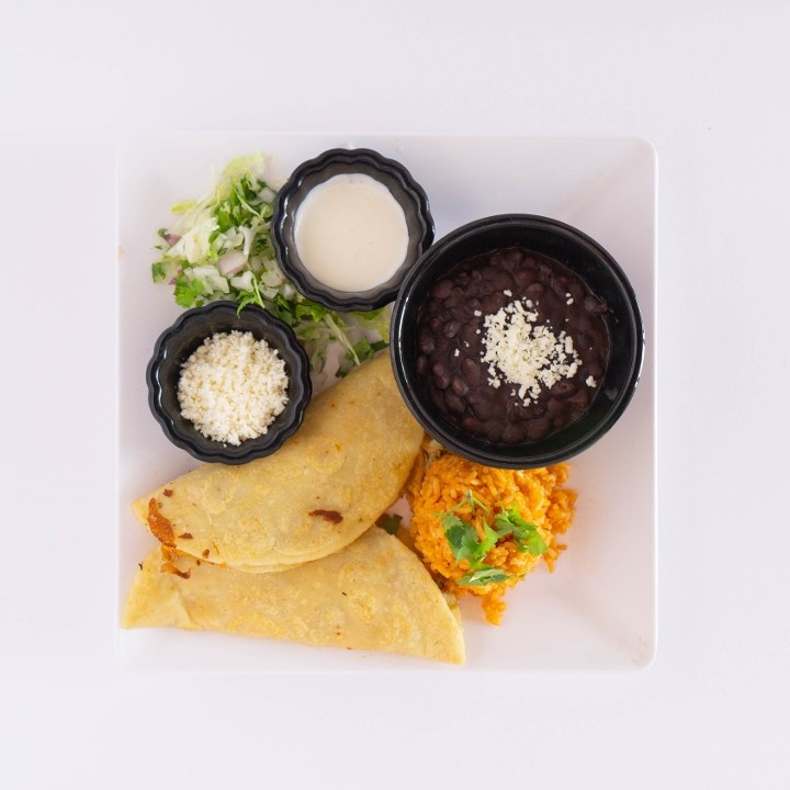 Quesadilla de Masa Platter