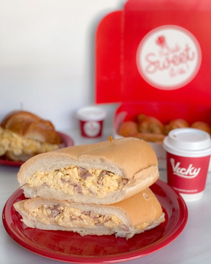 Vicky Bakery Pembroke Pines CUBANO