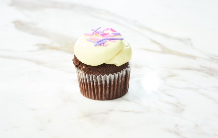 free birthday mini cupcake!