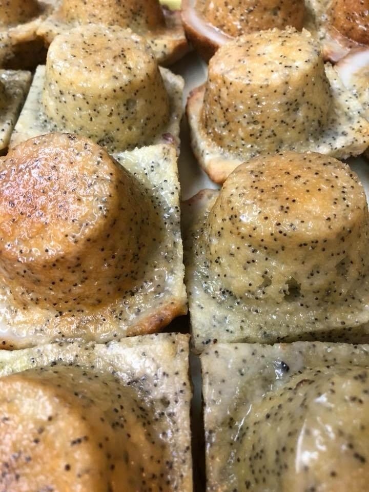 Poppy Seed Muffin(s)