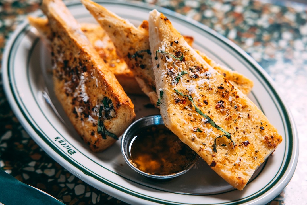 Dicey's Pizza & Tavern Chicago Dicey's Pizza & Tavern Chicago LG