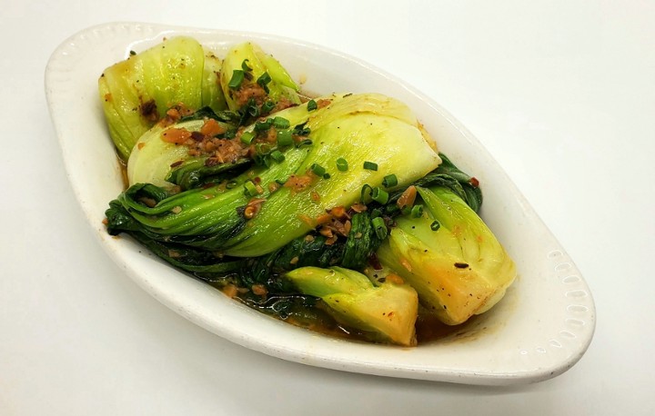 Baby Bok Choy: Garlic, Crushed Red Pepper, Butter.