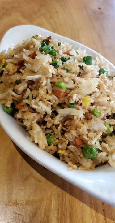 Vegetable Fried rice: Peas, Onions, Carrots, Egg, Soy.