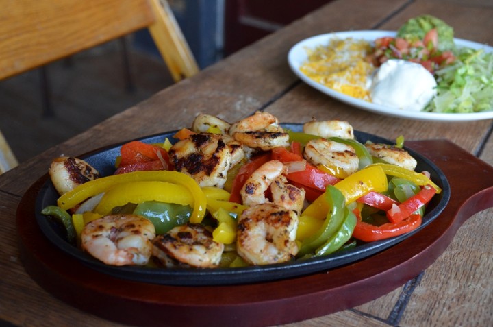 Shrimp Fajitas for 2