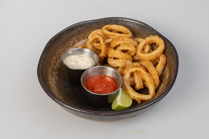 FRIED CALAMARI RINGS