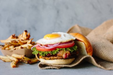 Farmhaus Burgers - Broad Street
