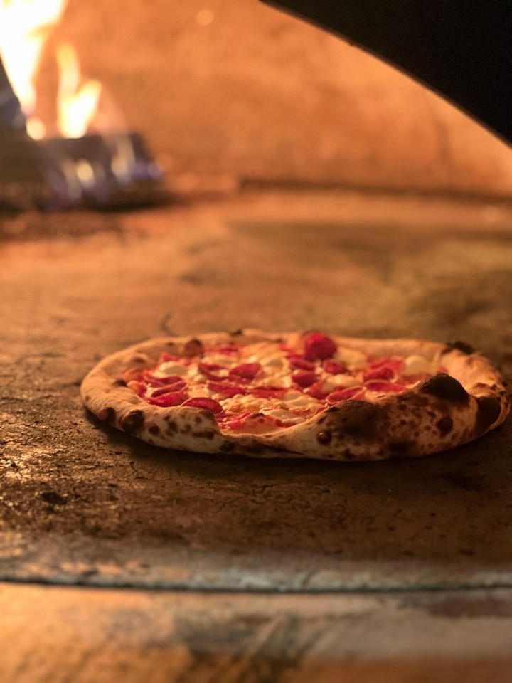 Lala's Neapolitan-ish Pizza - Cambridge 100 Cambridgeside Place