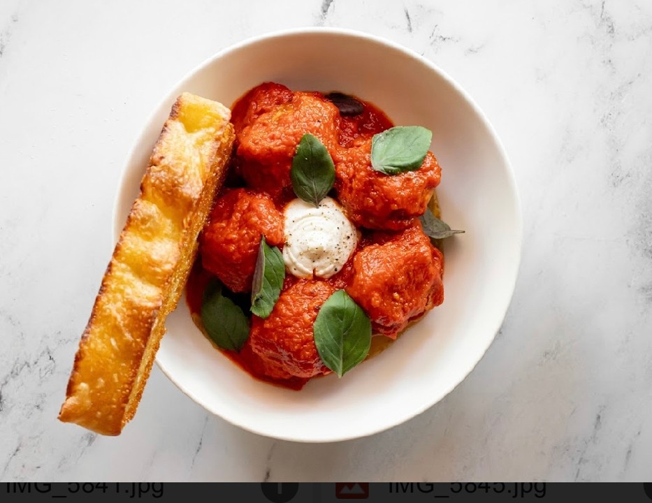 Tomato Braised Meatballs