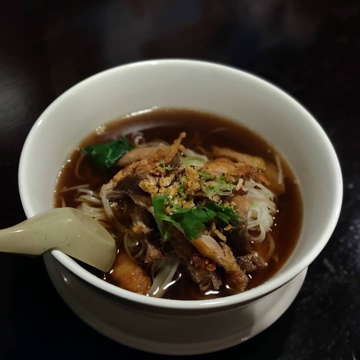 Crispy Duck Noodle