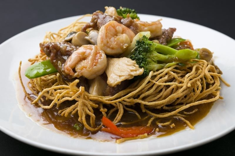Cantonese Golden Noodle