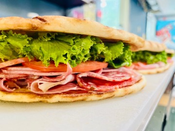 Newbury Deli