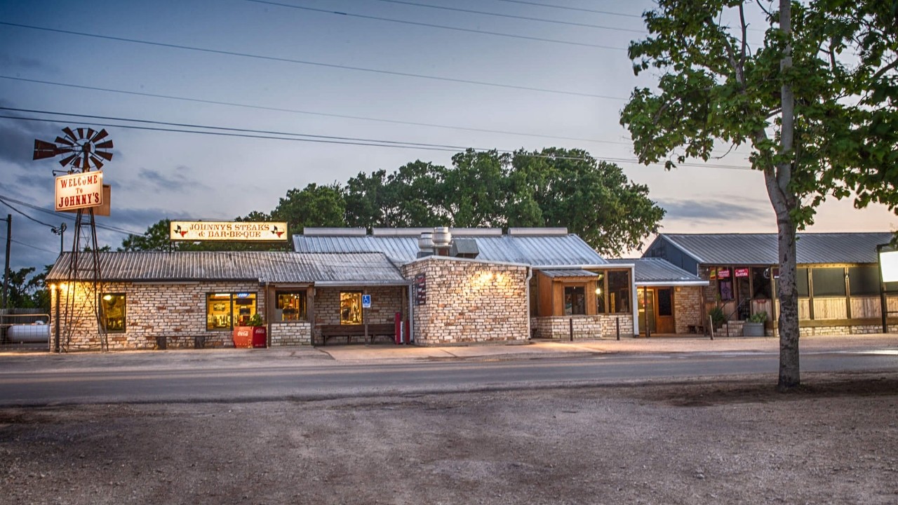 Johnny's Steaks & Bar-B-Que 301 Thomas Arnold Rd