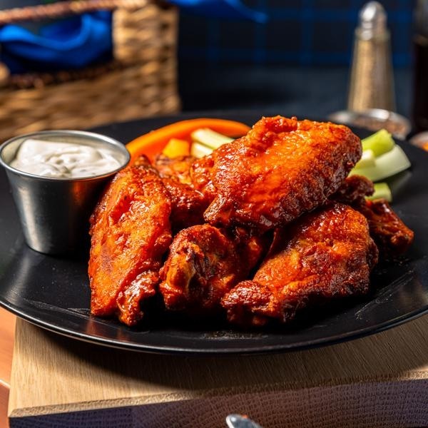 Point Wings (8pc)