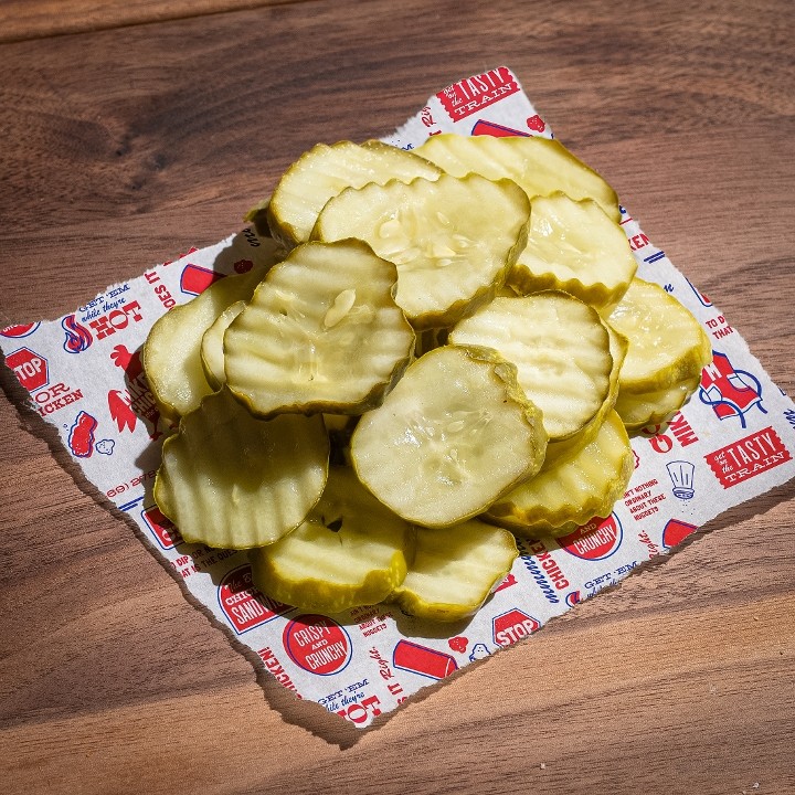 SLICED DILL PICKLES